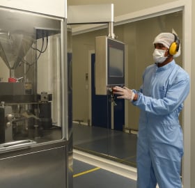 Technical Support Services for Capsule Manufacturing | CapsCanada