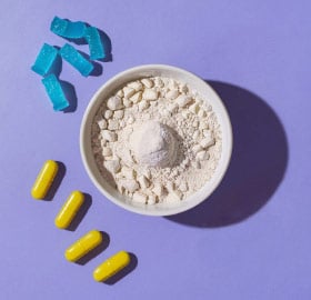 Delayed release capsules for probiotics